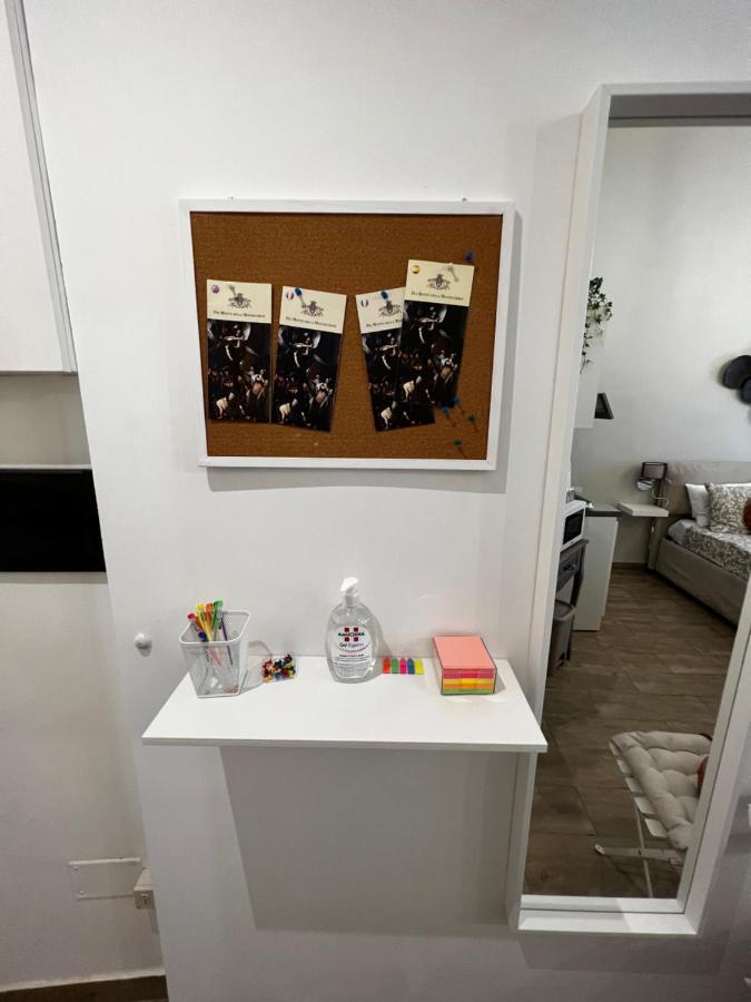 Lorenzo'S Art Studio 2 那不勒斯 外观 照片