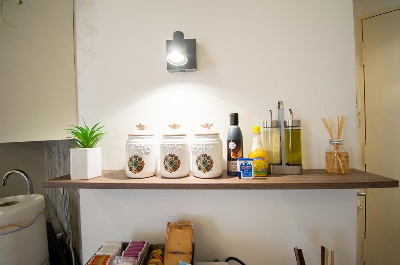 Lorenzo'S Art Studio 2 那不勒斯 外观 照片
