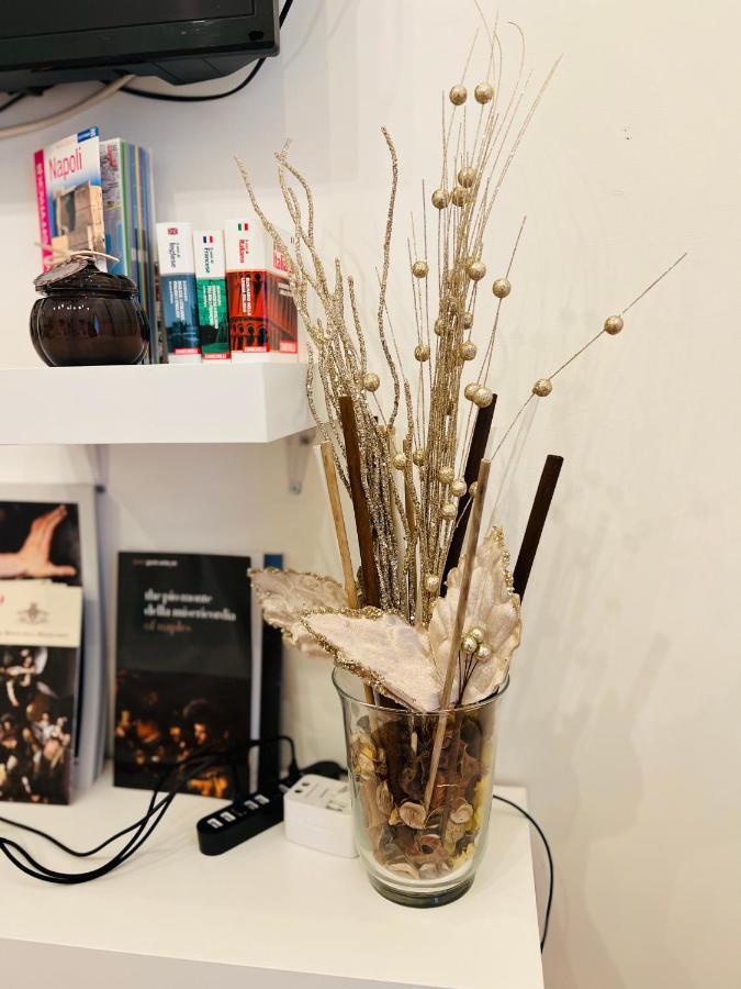 Lorenzo'S Art Studio 2 那不勒斯 外观 照片